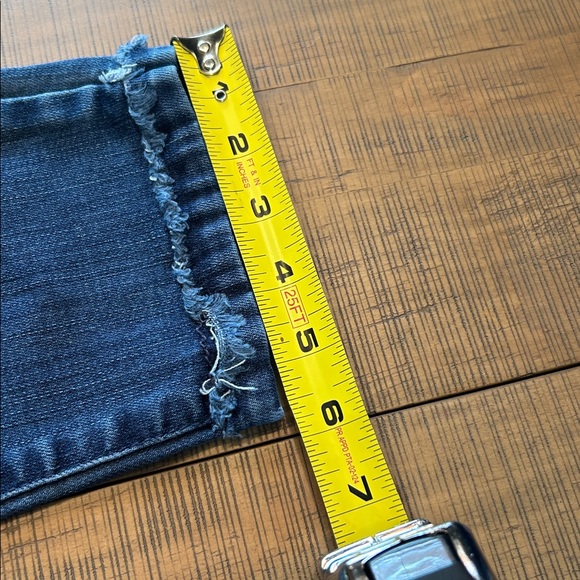 Democracy High Rise Distressed Button-Fly Jeans with elastic waistband. - Picture 8 of 11